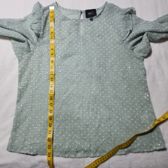 W5 Green with Gold Sparkle Accent Top Size Medium - Picture 8 of 12